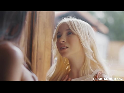❤️ U-Girl ufika ekhaya ezinyangeni ezimbalwa kamuva futhi ugcina edla ingquza kasingamama wakhe Izocansi eziqinile ku-porn zu.raceporn.ru ️❤